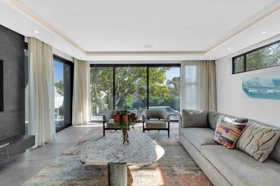 6 Bedroom Property for Sale in Camps Bay Western Cape